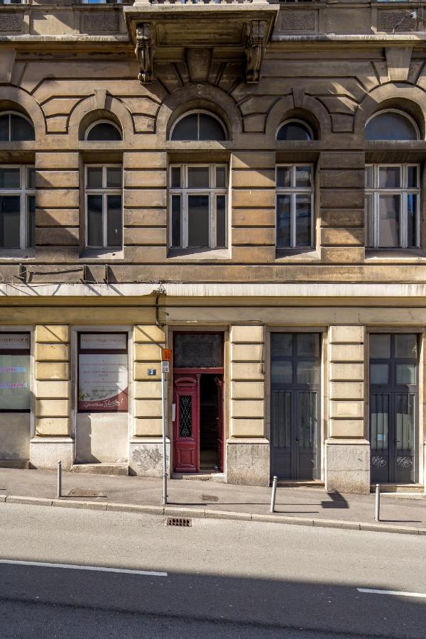 Apartment Saint Vitus With Balcony Rijeka