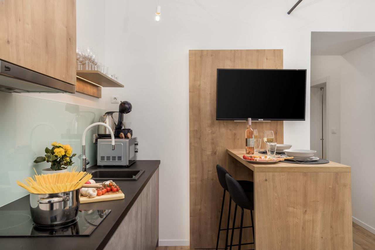 Saint Vitus With Balcony Apartment Rijeka