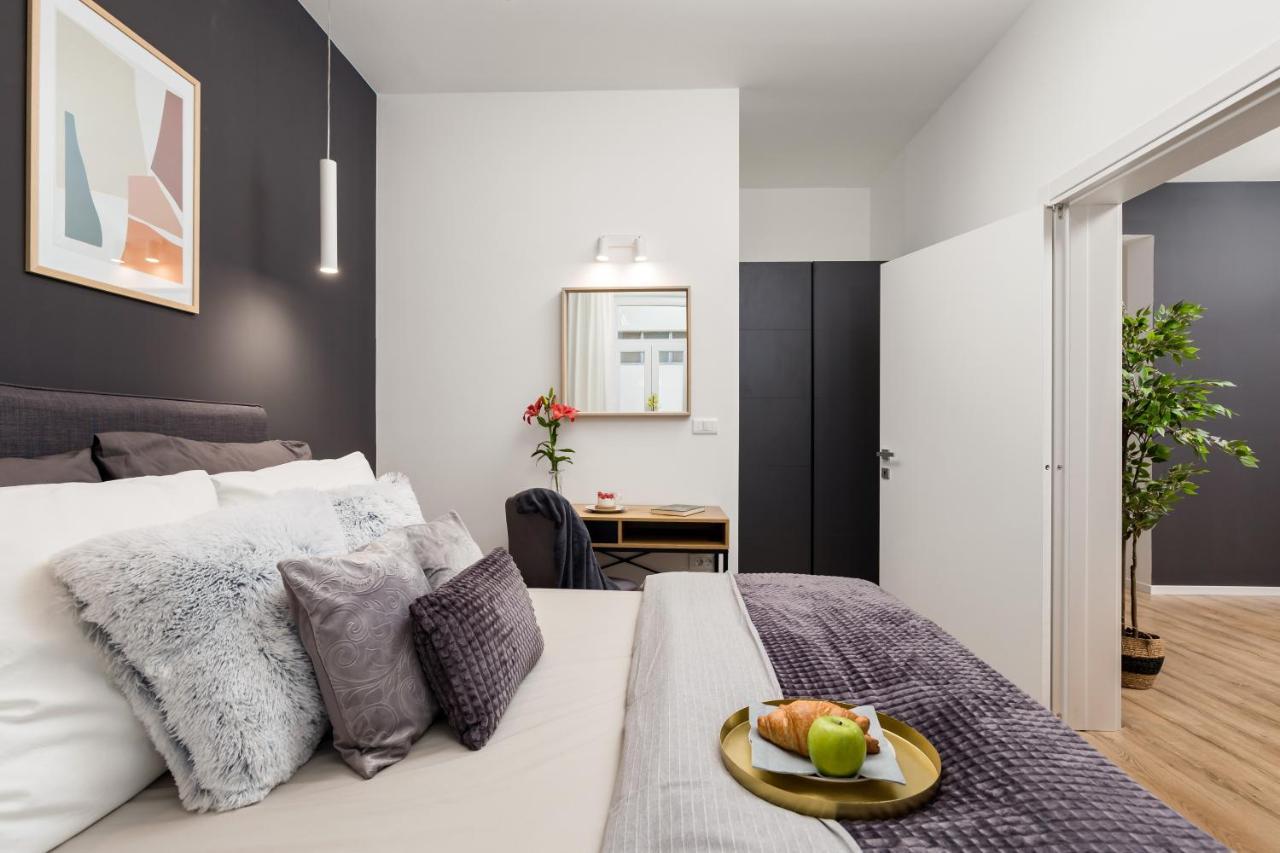 Saint Vitus With Balcony Apartment