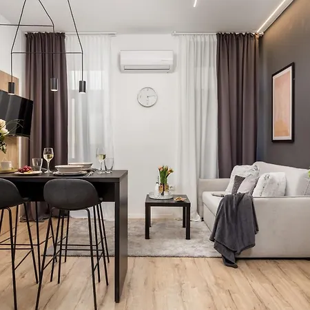 Saint Vitus Apartments With Balcony Rijeka Exterior photo